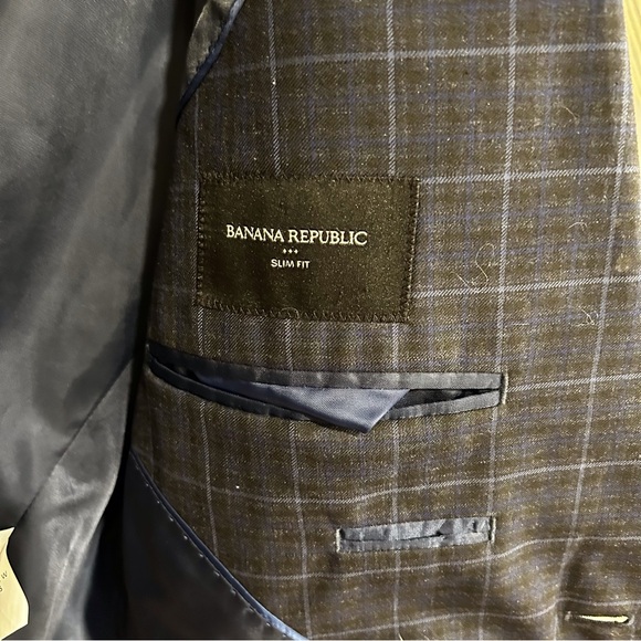 BANANA REPUBLIC Men’s Slim Fit Blazer, 42S, Blue Checkered/Plaid. - Picture 4 of 5